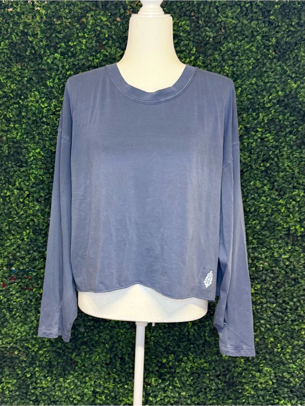 FP Movement Free People Inspire Layer Cropped Long Sleeve – Medium